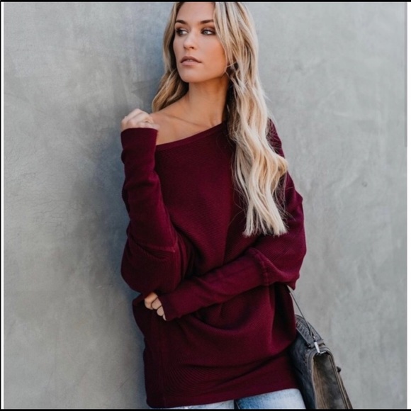 VICI COLLECTION - Picture 1 of 6